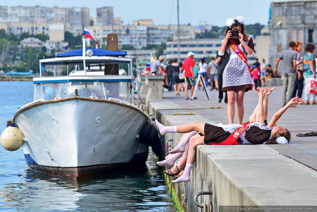 0_11e687_e6eff250_XXL