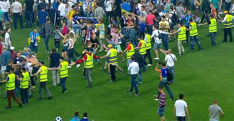 3683f-Besporjadki-posle-finala-Kubka-Ukrainy-2015