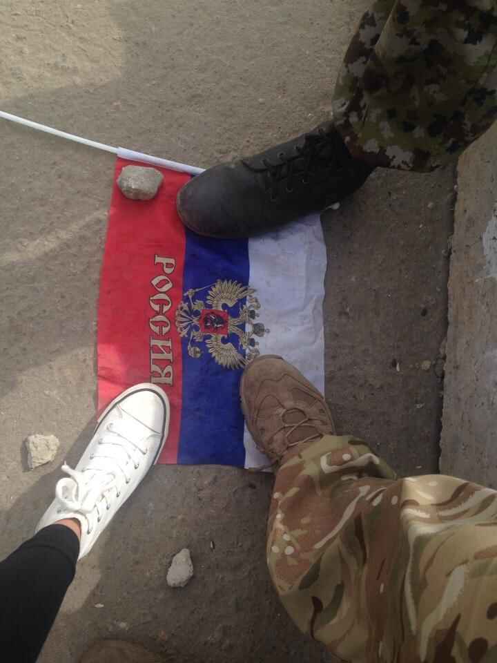 12033846_748759171894751_202299437_n